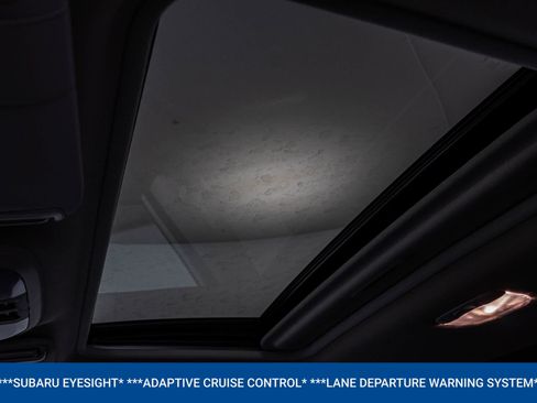 Used 2025 Subaru Crosstrek 2.0i Premium image 6