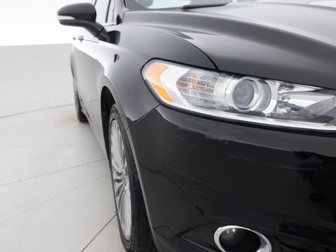 Used 2016 Ford Fusion Titanium image 11
