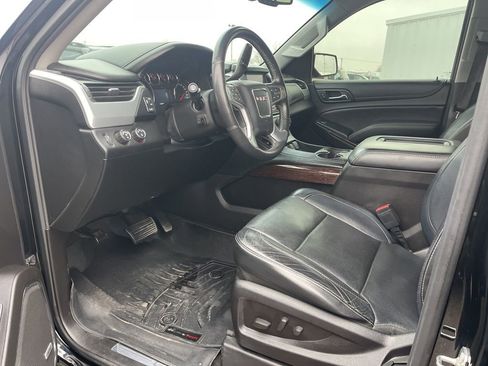 Used 2016 GMC Yukon SLT w/ Open Road Package image 8