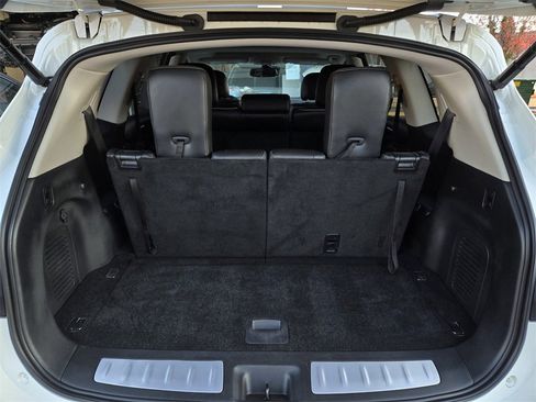 Used 2020 INFINITI QX60 Luxe w/ Essential Package image 33