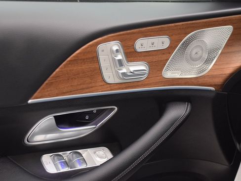 Used 2025 Mercedes-Benz GLE 350 4MATIC image 21