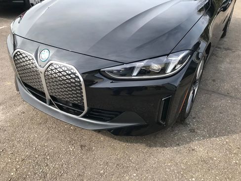 Used 2025 BMW i4 xDrive40i w/ Premium Package image 62