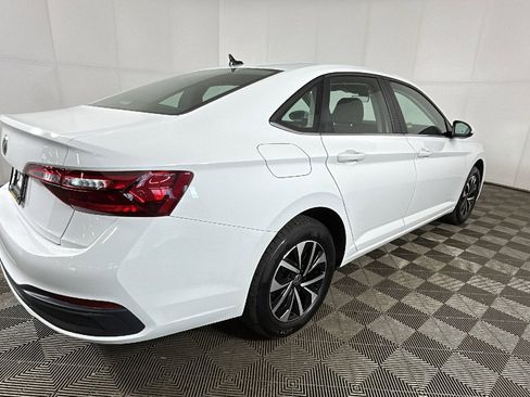 Used 2024 Volkswagen Jetta S FWD image 3
