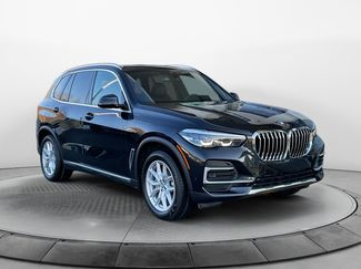 Used 2022 BMW X5 xDrive40i w/ Premium Package video 1