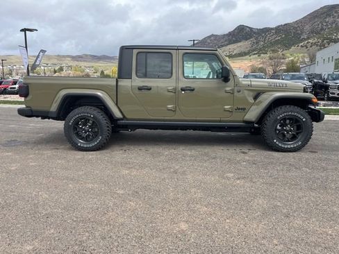 New 2026 Jeep Gladiator Sport image 2