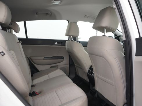 Used 2020 Kia Sportage LX w/ LX Popular Package AWD/4WD image 12