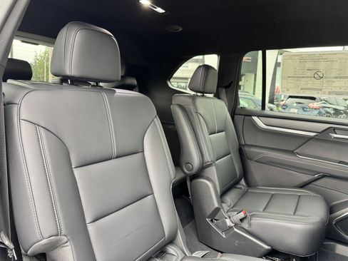 New 2026 GMC Acadia Elevation w/ Black Edition image 11