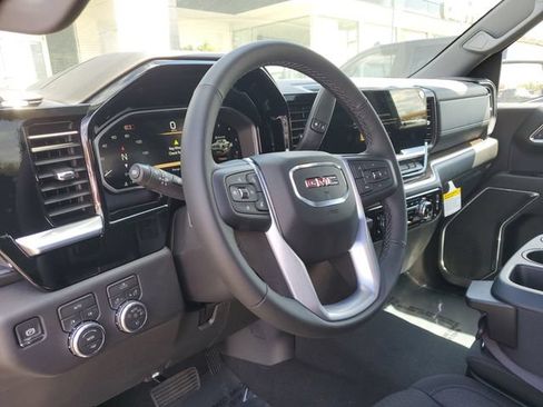 New 2026 GMC Sierra 1500 Elevation AWD/4WD image 7