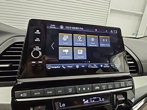 New 2026 Honda Odyssey Touring image 18