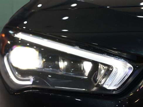 Used 2023 Mercedes-Benz CLA 35 AMG 4MATIC image 31