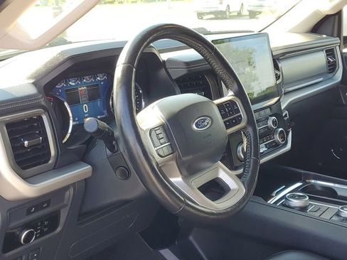 Certified 2024 Ford Expedition XLT AWD/4WD image 10