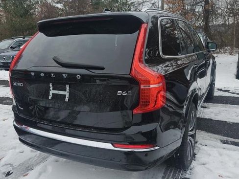 Used 2023 Volvo XC90 B6 Plus w/ Protection Package Premier image 4