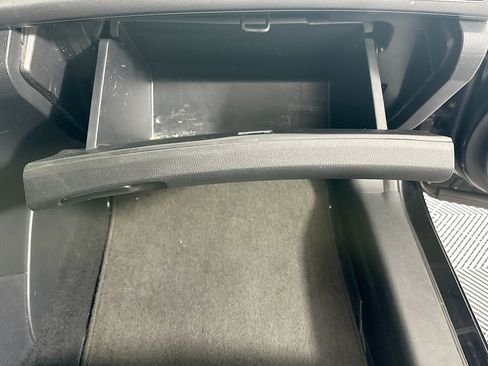 Used 2013 Honda Accord LX image 31