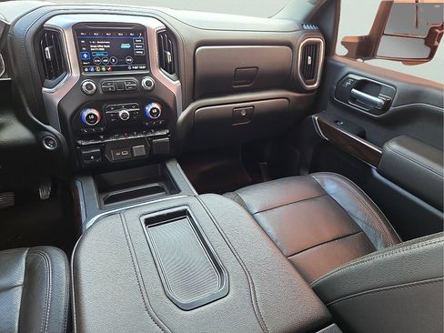 Used 2020 GMC Sierra 2500 SLT w/ SLT Convenience Package AWD/4WD image 12