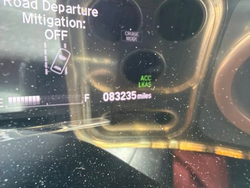 Used 2022 Honda HR-V EX image 2