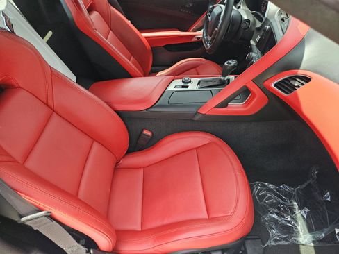 Used 2016 Chevrolet Corvette Z06 w/ 3LZ Preferred Equipment Group RWD image 17
