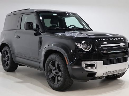 Used 2023 Land Rover Defender 90 S AWD/4WD image 12