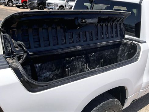 Used 2023 RAM 1500 Laramie AWD/4WD image 28