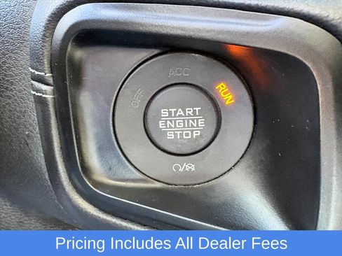 Used 2024 Jeep Wrangler Unlimited Rubicon AWD/4WD image 13