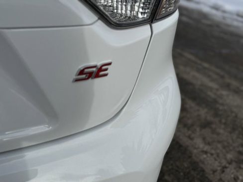 Certified 2025 Toyota Corolla SE image 37