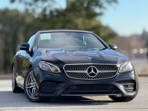 Used 2019 Mercedes-Benz E 450 Cabriolet image 3