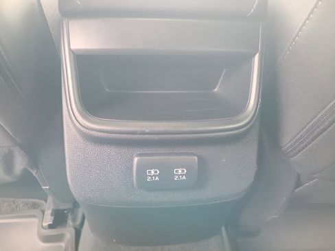 Used 2020 Subaru Outback Premium image 15