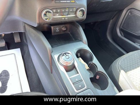 Used 2023 Ford Escape Active image 30