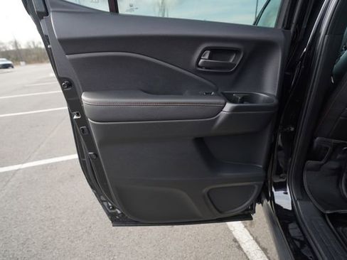 Used 2024 Honda Ridgeline TrailSport image 17