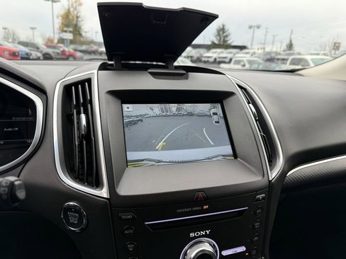 Certified 2017 Ford Edge Sport w/ Technology Package image 34