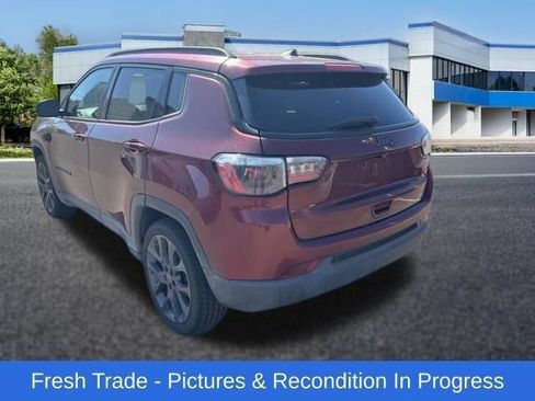 Used 2021 Jeep Compass Latitude FWD image 3