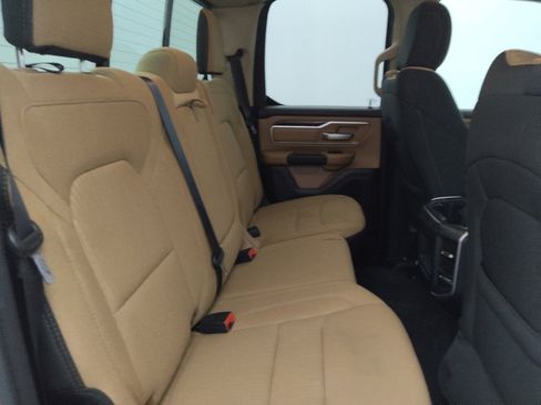 Used 2021 RAM 1500 Big Horn RWD image 19