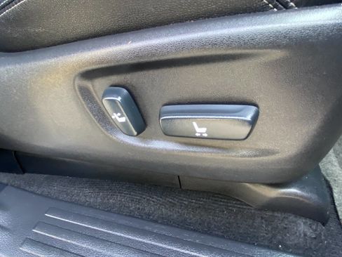 Used 2016 Toyota 4Runner Limited image 55