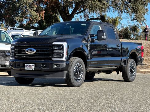 New 2026 Ford F250 Platinum w/ FX4 Off-Road Package image 7