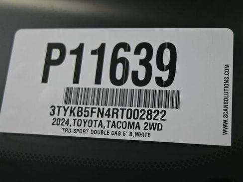 Used 2024 Toyota Tacoma TRD Sport RWD image 25
