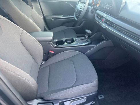 Used 2026 Kia K4 FWD image 23