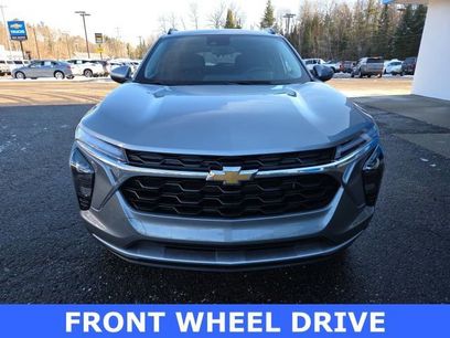 New 2026 Chevrolet Trax LT w/ Driver Confidence Package