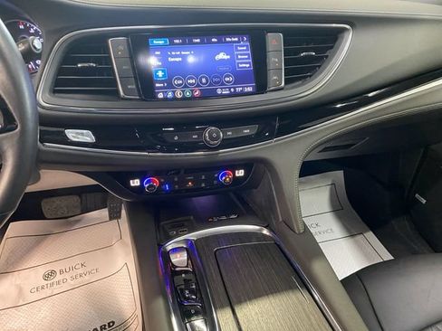 Certified 2024 Buick Enclave Avenir w/ Trailering Package, 5000 lbs. AWD/4WD image 16