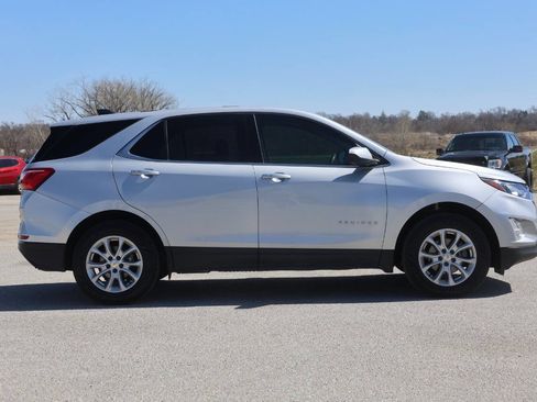 Used 2019 Chevrolet Equinox LT AWD/4WD image 7