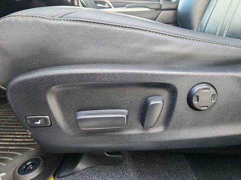 Used 2022 Lexus RX 450hL Luxury image 22