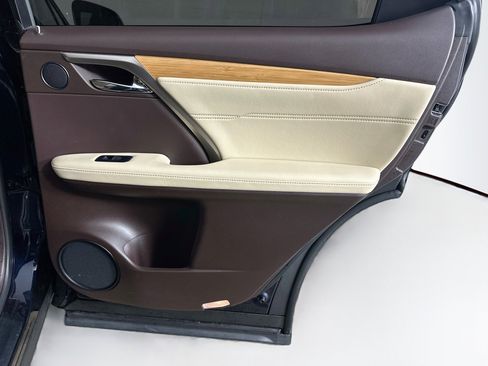 Used 2018 Lexus RX 350L FWD w/ Premium Package image 32