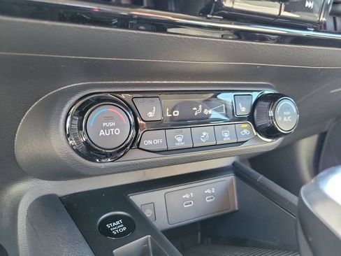 New 2026 Nissan Kicks SV w/ Cold Weather Package FWD image 17