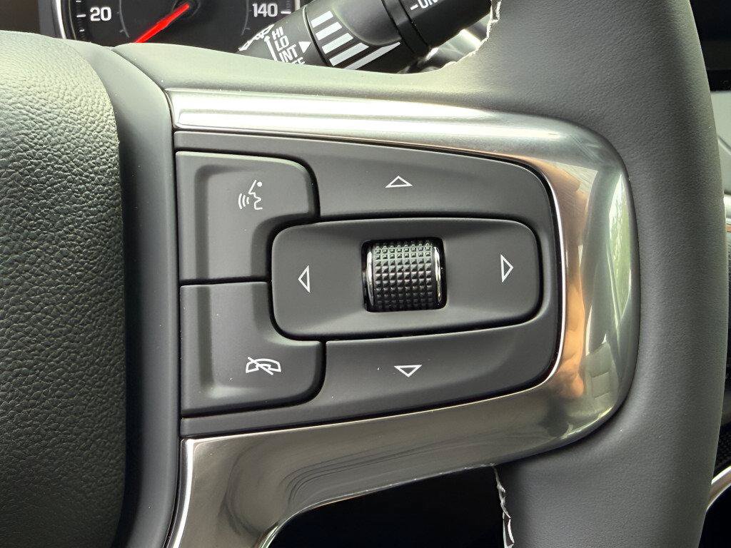 New 2026 Chevrolet Blazer LT w/ Sound & Technology Package AWD/4WD image 35