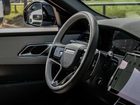 New 2026 Land Rover Range Rover Velar S AWD/4WD image 22