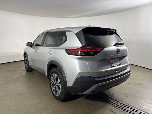 Certified 2023 Nissan Rogue SV image 31