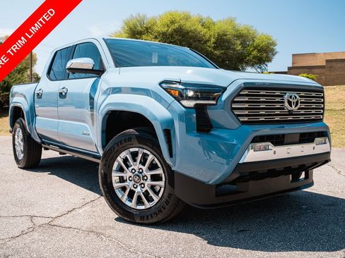 Certified 2026 Toyota Tacoma Limited AWD/4WD image 1