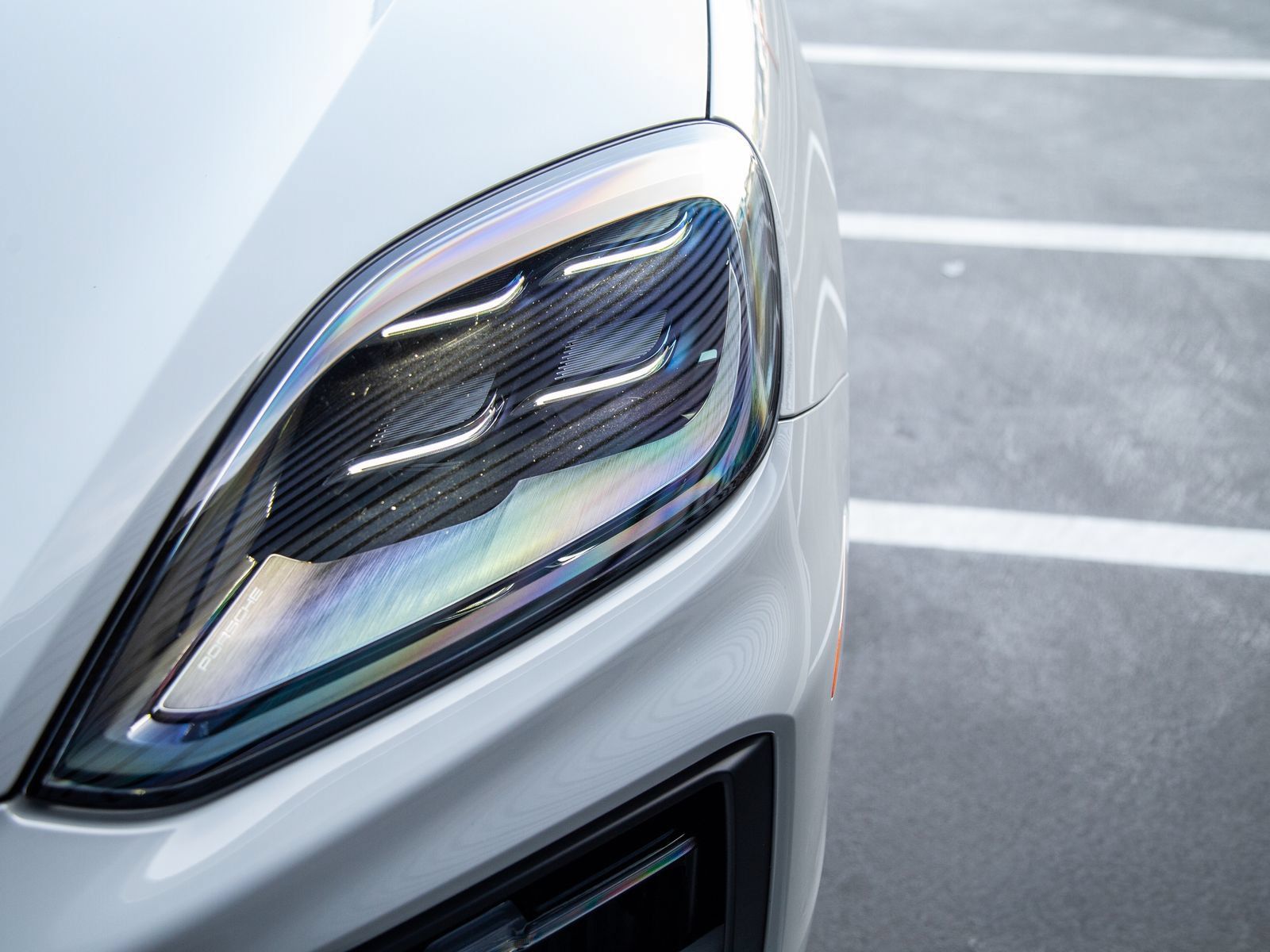 Certified 2026 Porsche Cayenne AWD/4WD image 13