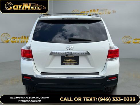 Used 2011 Toyota Highlander Limited w/ Tow Pkg FWD image 5
