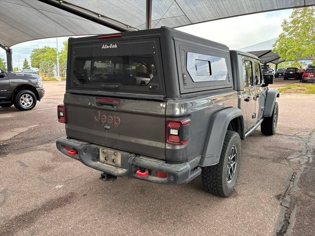 Used 2024 Jeep Gladiator Rubicon w/ Technology Group AWD/4WD image 4