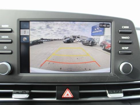 New 2026 Hyundai Elantra Blue image 18