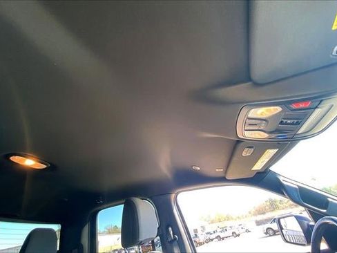 Used 2022 RAM 1500 Lone Star image 22